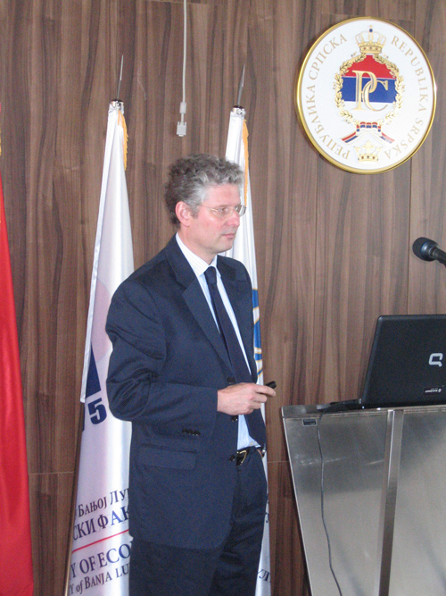 Проф. др Ерик Фрер (Eric Fr&eacute;re)