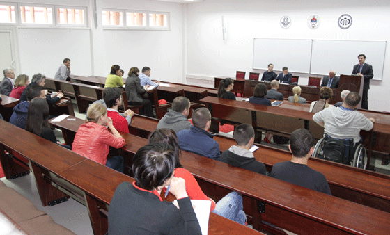 Одржана трибина на тему &bdquo;Вредновање и унапређење наставног процеса &ndash; шта  нам значи мишљење студената?&ldquo;