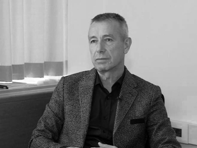 Преминуо проф. др Урош Пена