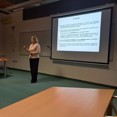 Professor Vasiljević Poljašević held a lecture in Ljubljana