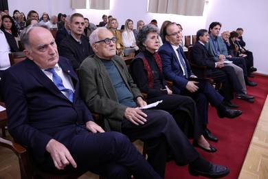 Symposium Held on Diagnosis and Treatment of Gynaecological Diseases